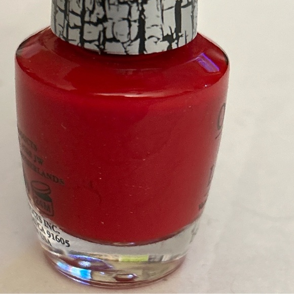 OPI Nail Lacquer Red Shatter Full Size .5 Fl. Oz. Full size - Picture 6 of 8